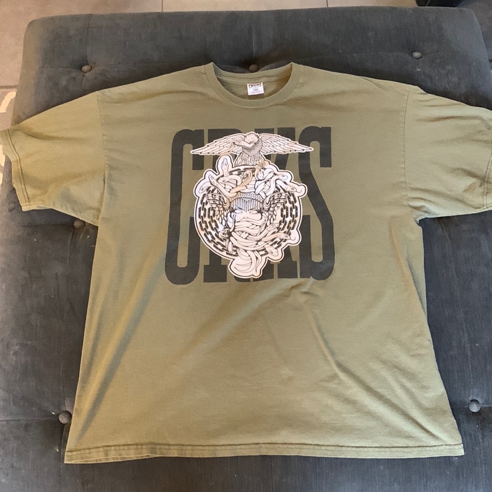 Crooks n Castles t shirt - Men’s size XXL - Gently worn